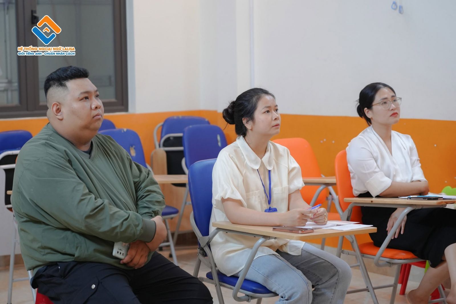 Học Tiếng Anh Giao Tiếp Tại Pleiku - Hệ thống ngoại ngữ Lalisa 