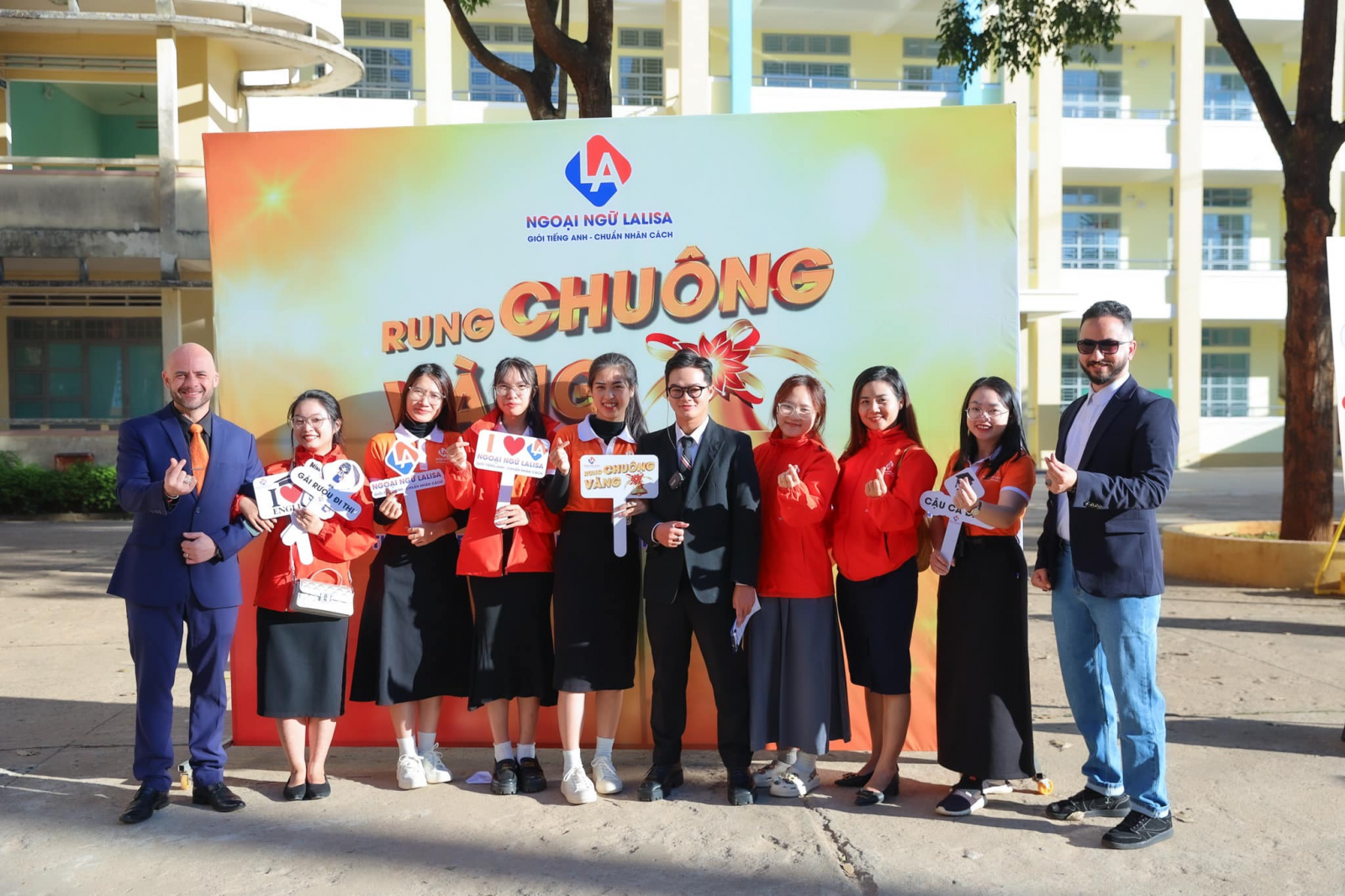Học Tiếng Anh Với Giáo Viên Nước Ngoài Pleiku 