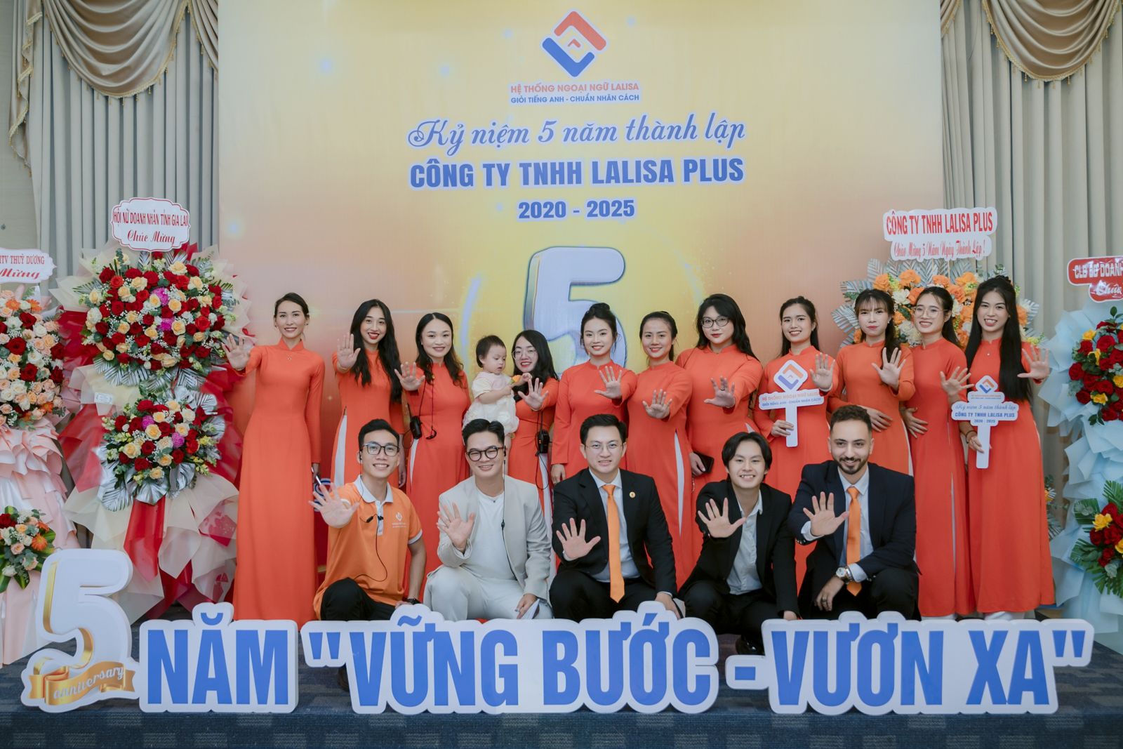 Top 5 lý do Lalisa là trung tâm tiếng Anh tốt nhất Pleiku